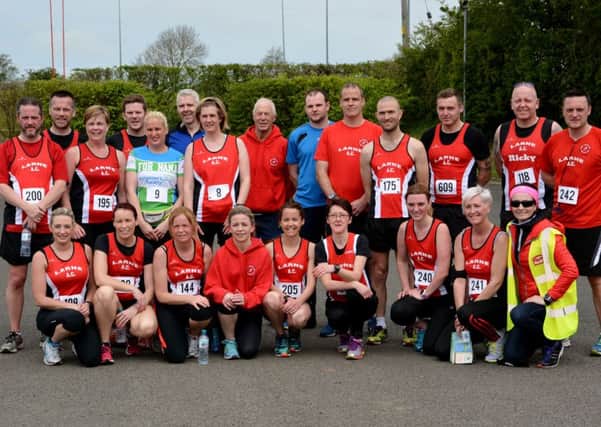 Larne Athletic Club members at County Antrim Harriers' 10k Ballyclare May Fair race. INNT 21-021-GR