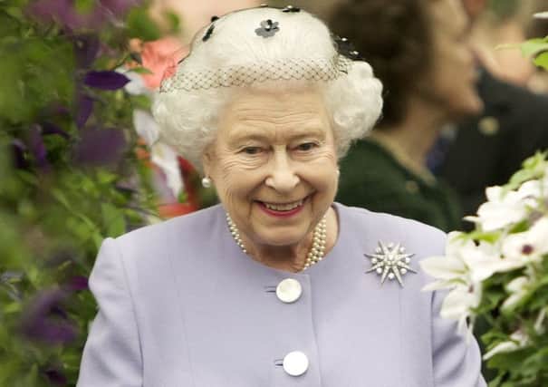 Queen Elizabeth II. INLT-28-718-con