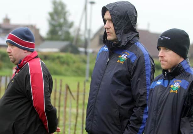 POOR VIEWING. Glebe's management team look down in the dumps after Thurs night.INBM30-15 038SC.