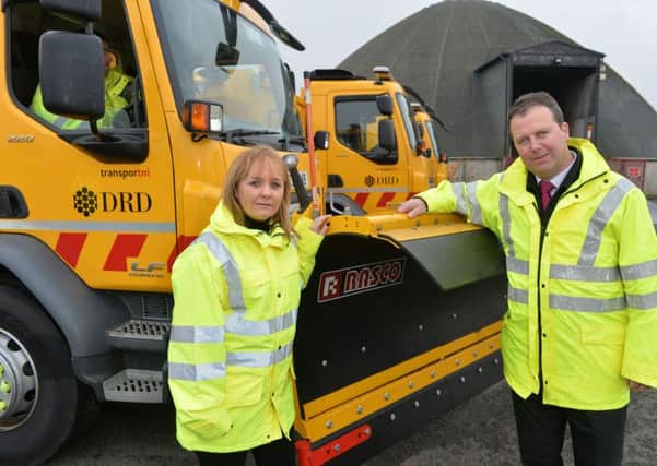 Department for Regional Development Minister Michelle McIlveen pictured with Gary Quinn, TransportNI Northern Division. INLT 45-801CON
Photo by Aaron McCracken/Harrisons
