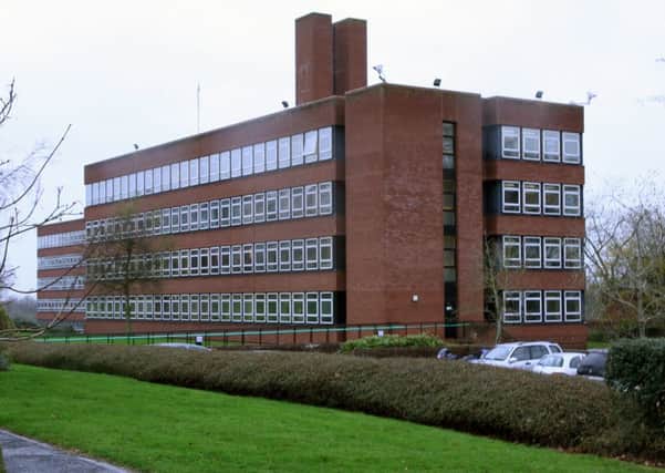 The County Hall. BT49-005JM.