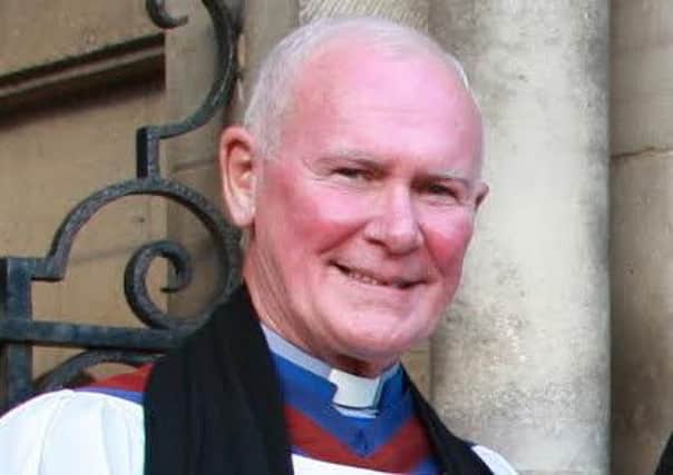 Rev Campbell Dixon MBE.