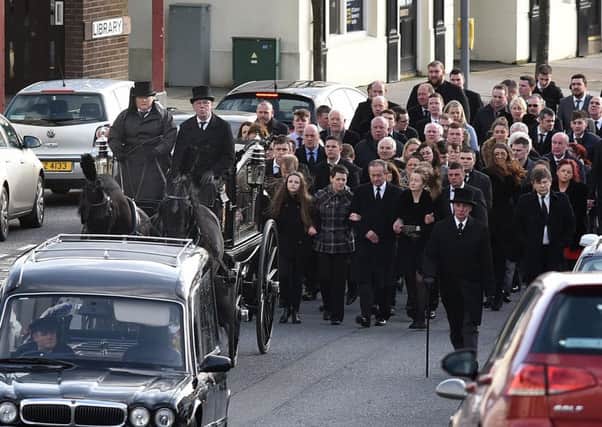 The funeral of tragic road crash victim, Shannon Weir makes its way through the Centre of Tandragee on its way to Ballymore Parish Church. INPT05-203.