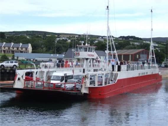 The Foyle ferrry service is to resume