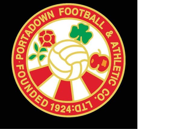 Portadown Football Club - OLD BADGE