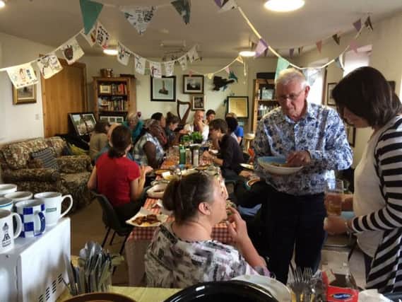 Ballyeamon Barn Big Lunch. inbm27-16s