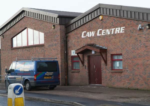 The Caw Youth Centre. LS09-117KM