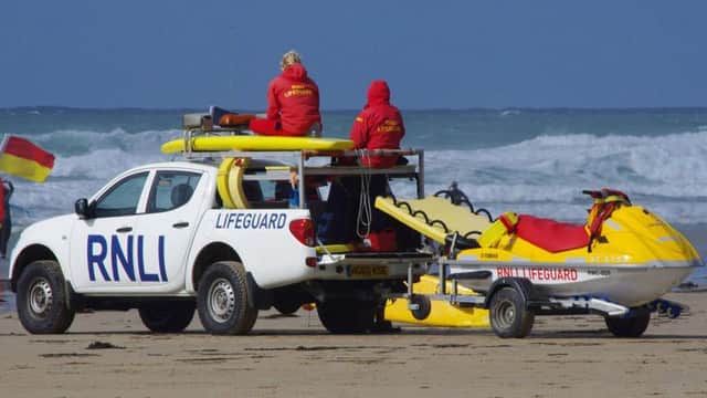 Lifeguard introduction to Ballycastle Beach.