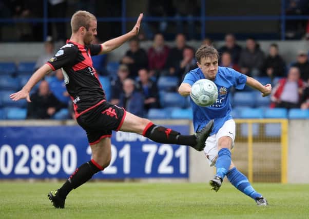Crusaders' Richard Clarke and Glenavon's Joel Cooper during Saturday's Charity Shield at Mourneview Park.  Photo: David Maginnis/Pacemaker Press INLT 31-908-CON