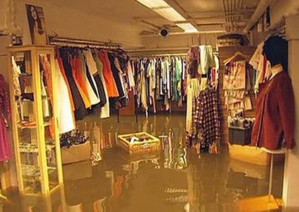 Linen Green shop under water