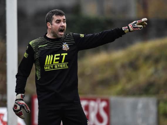 Portadown stopper David Miskelly has announced his retirement