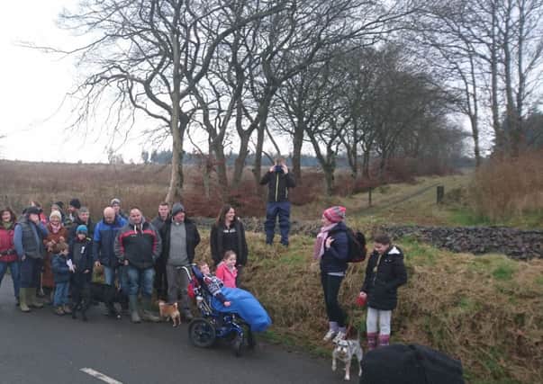 Commons Ramblers Group says that access to Woodburn Forest has been obstructed. INCT 04-656-CON