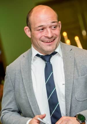 Ireland and Ulster rugby Captain Rory Best, who was the guest speaker at a recent sell-out leadership dinner hosted by the city's Chamber of Commerce, chats to guests at the event.