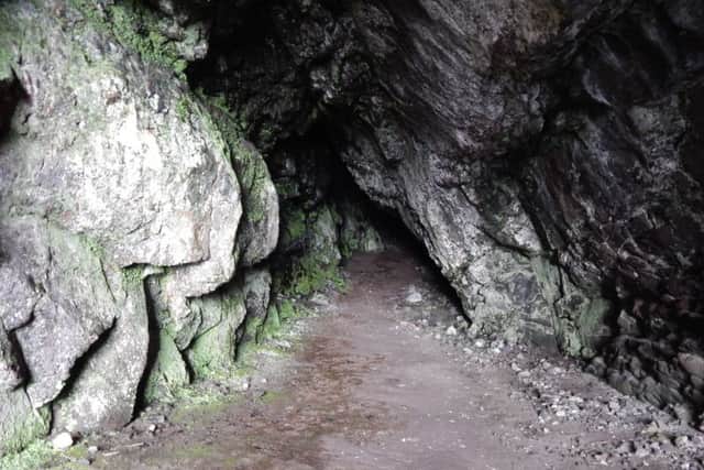 Smuggler's Cave, Islandmagee.