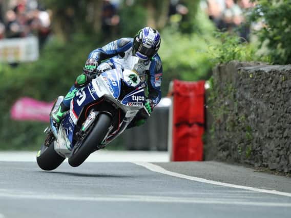 Ian Hutchinson at Union Mills on the Tyco BMW shortly before his crash in the Senior TT.
