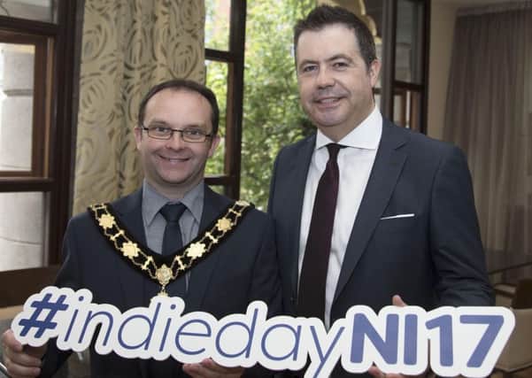 Cllr Paul Hamill with Glyn Roberts, Retail NI CEO. Copyright Kevin Cooper Photoline.