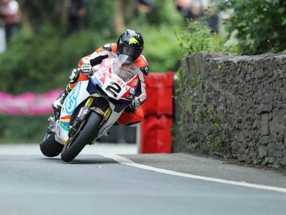 Bruce Anstey on the Padgetts Honda RC213V-S at the Isle of Man TT.